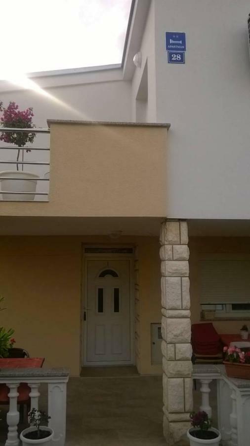 Apartments Bimi Vir Exterior photo